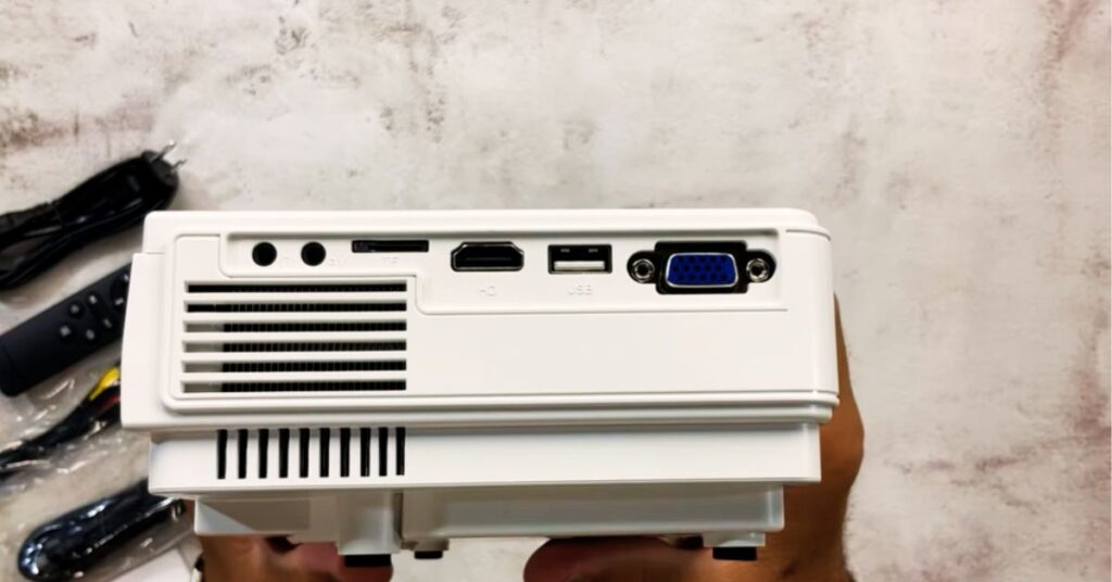 Auking Mini Projector